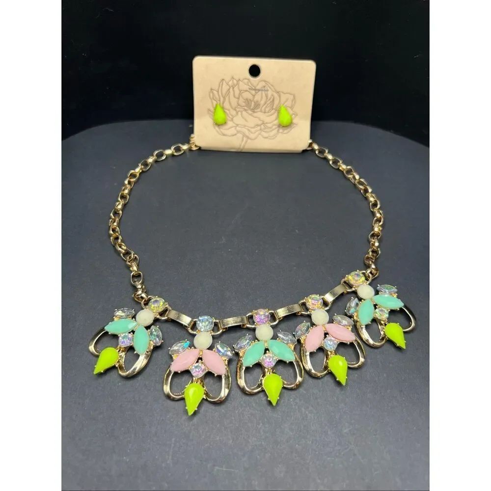 Gold Tone Pastel Green Pink Resin Stone Iridescent Rhinestone Statement Necklace